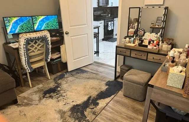 110 Broadway Gallery 2