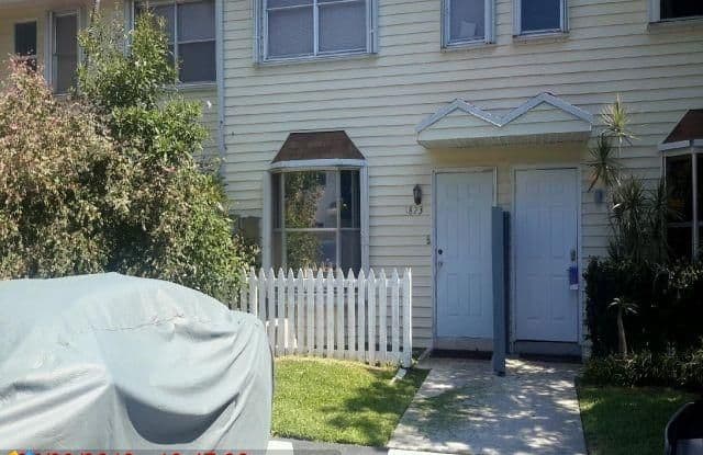 1823 NE 15th Ave - 1823 Northeast 15th Avenue, Fort Lauderdale, FL 33305