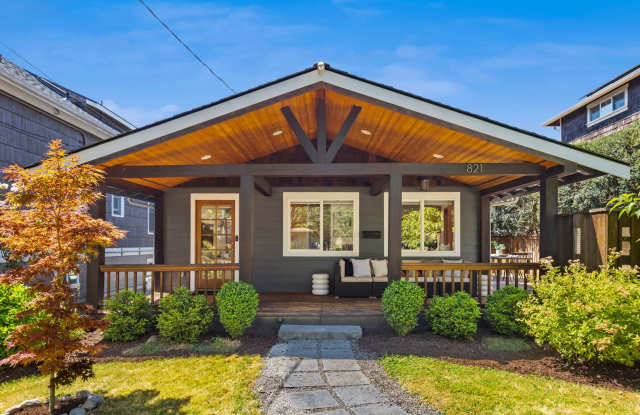 Modern Retreat in the Heart of Capitol Hill – 3 Bed | 2 Bath + Bonus Space photos photos