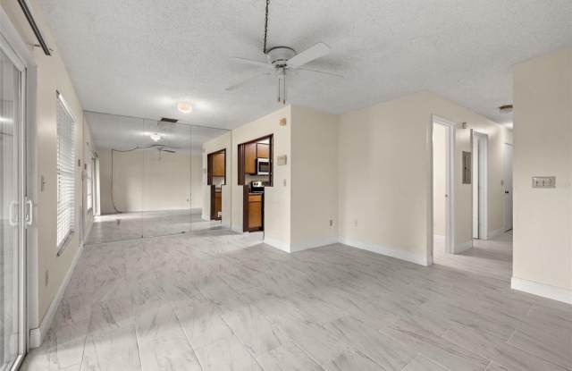 13906 VILLAGE VIEW DRIVE Gallery 3