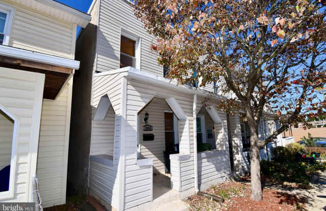 3850 QUARRY AVENUE photos photos