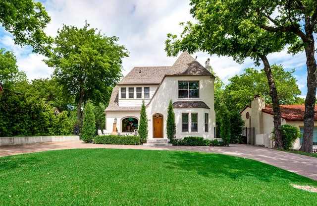 3840 Tulsa Way Gallery 3