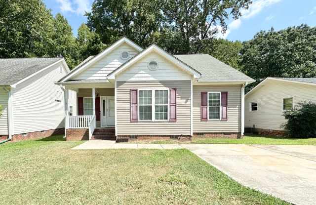 Renovated 3 Bedroom Off Pisgah Church Rd! photos photos Renovated 3 Bedroom Off Pisgah Church Rd! photos photos