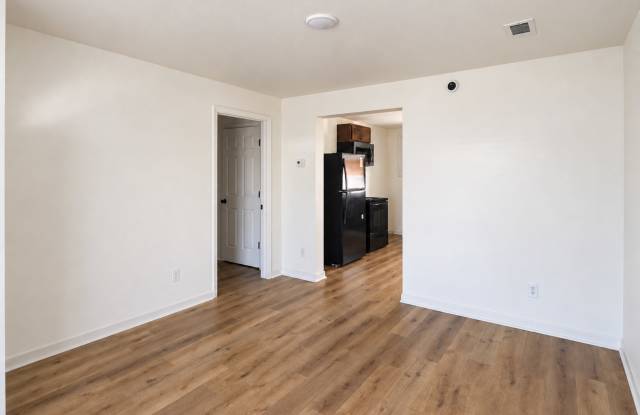 1-Bedroom Home in Downtown Crossville | Pet Friendly Gallery 4