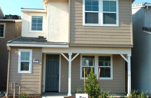 North Natomas 2 Story 4 Bed/2.5 Bath with attached 2 Car garage - 2501 Judith Resnik Avenue, Sacramento, CA 95834