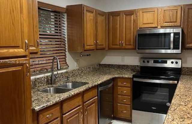 444 Pine Circle photos photos