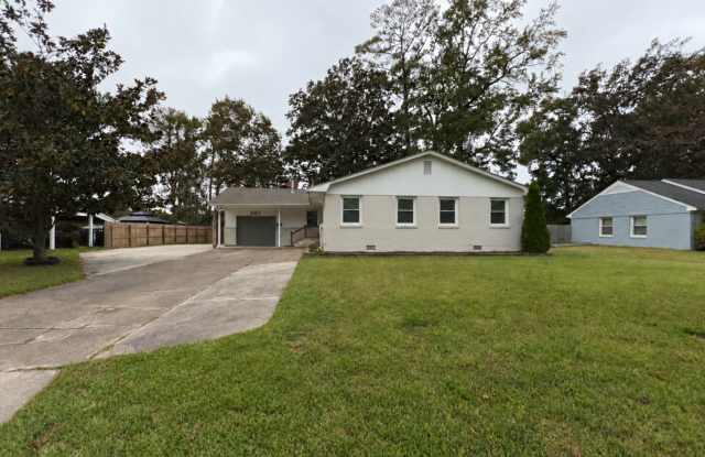 Beautifully Renovated 3-Bedroom Home in Virginia Beach! Gallery 1