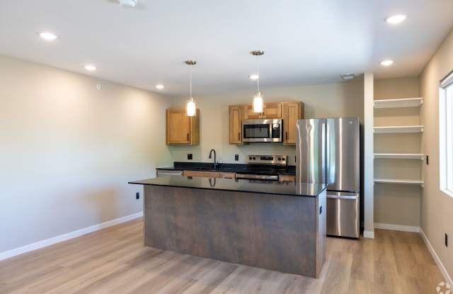 Woodland Hills Townhomes – Comfortable & Convenient Living in Sioux City! Gallery 2