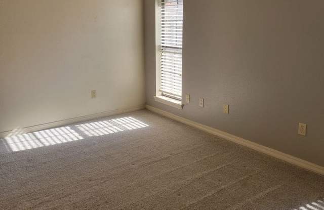 South Bossier 3 Bedroom 2 Bathroom **$300 OFF 1ST MONTH SPECIAL photos photos