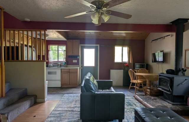 1211 Broadview Drive Gallery 4