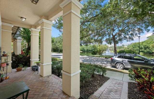 335 E Thatch Palm Circle Gallery 3