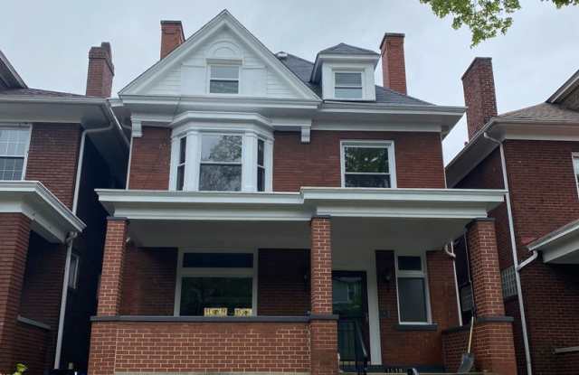 MODERN 5 BEDROOM IN THE HEART OF MORNINGSIDE! FLEXIBLE AVAILABILITY!! Gallery 1