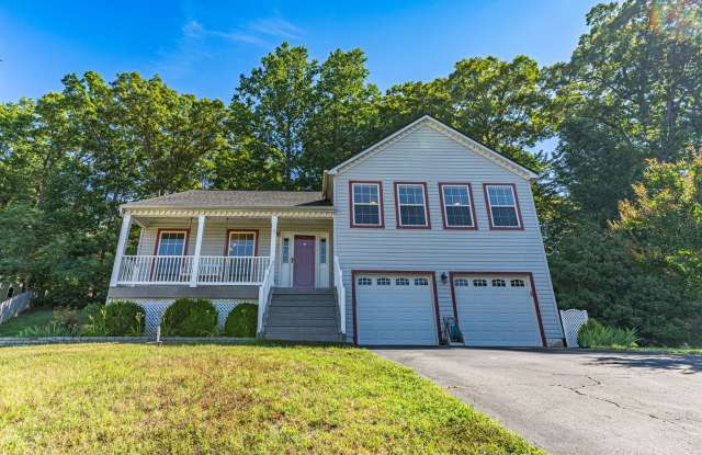 Gorgeous Single Family Home on a Cul-de-Sac! photos photos