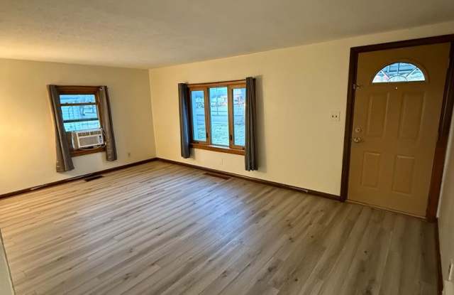 2 Bedroom Boardman Ranch Home for Rent photos photos