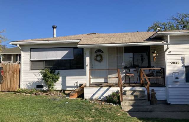 2031 Campbell Ave., Stanford School Area - Oroville photos photos