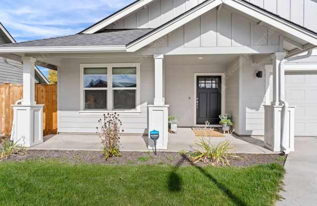 3BR - 2BA Modern Living in a Quiet Cul-de-Sac Gallery 3