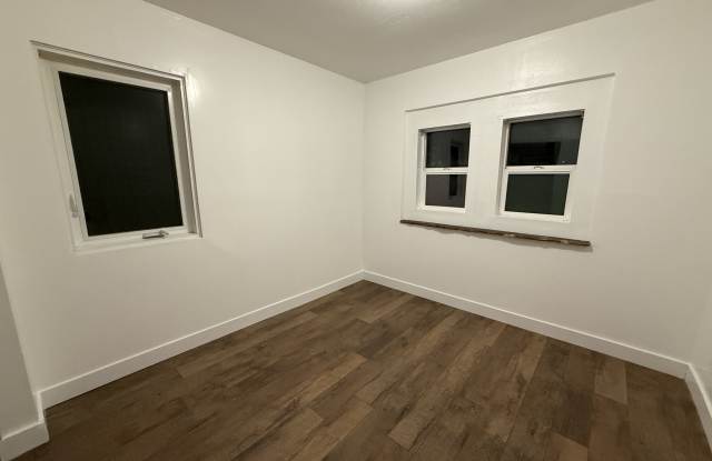 1823 1st Avenue South - 4 Gallery 4