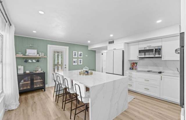 715 Kaye Street, West Palm Beach, FL 33405 - 715 Kaye Street, West Palm Beach, FL 33405