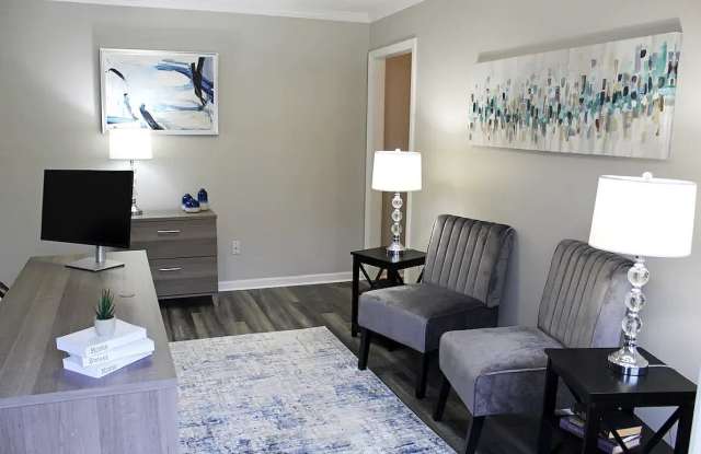 The Bluffs Gallery 1