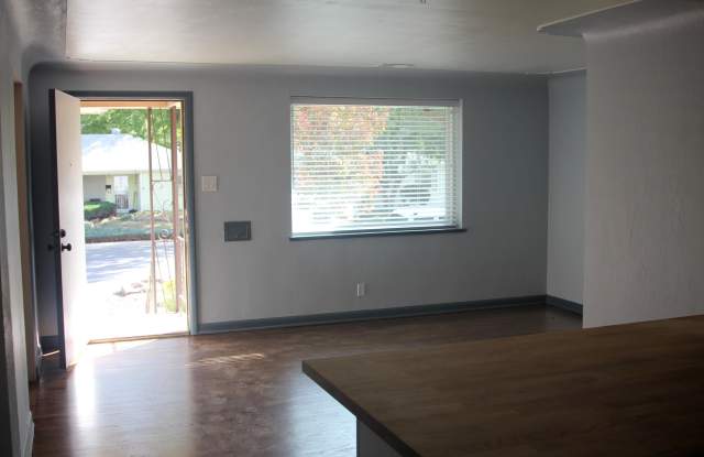 2095 Marshall Street photos photos