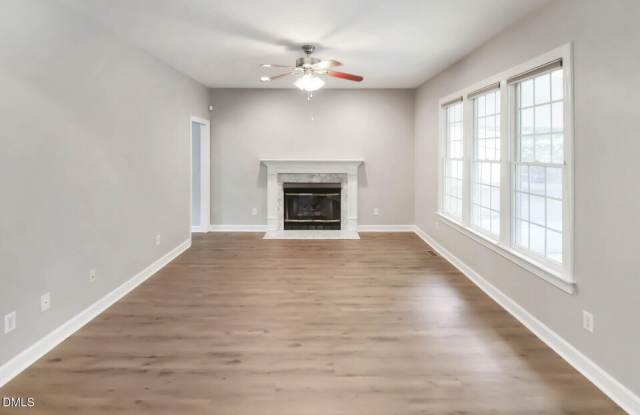 301 Perry Creek Drive Gallery 4