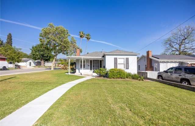 558 N Vermont Avenue photos photos