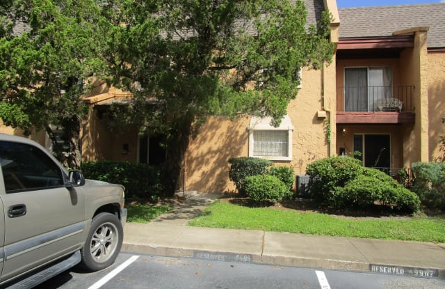 9905 REGENCY SQUARE BLVD - 9905 Regency Square Boulevard, Jacksonville, FL 32225