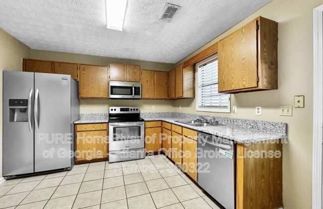 506 Oakwood Ct Gallery 4