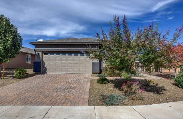 3 Bedroom + a Den For Rent In Pronghorn Ranch! photos photos