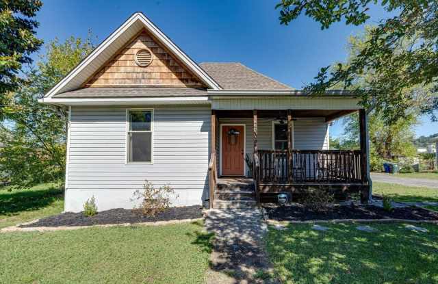 2309 E 17th Street - 2309 East 17th Street, Chattanooga, TN 37404