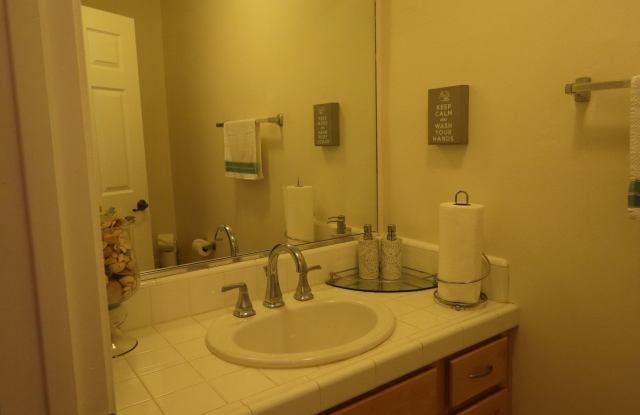 Five Bedroom Executive Home Gallery 3