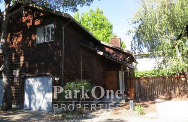 905 Colina Court photos photos