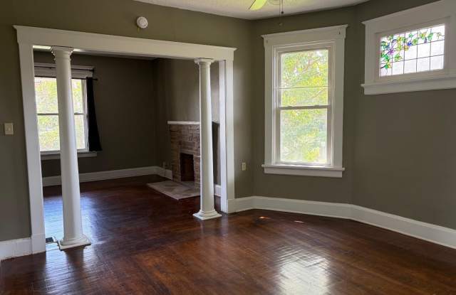 4213 Greenlee Avenue Gallery 3