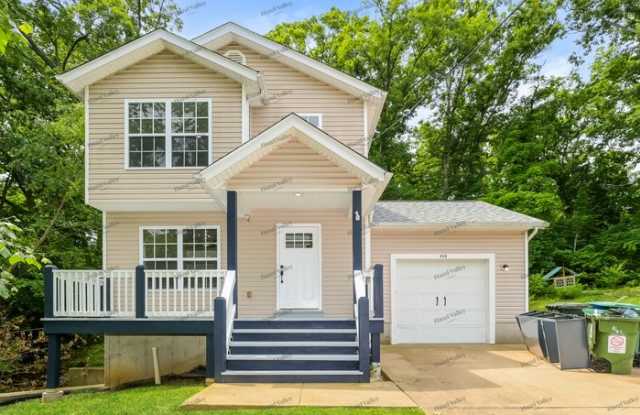 448 Maple Lane photos photos