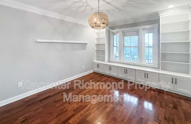 4901 Goddin Circle Gallery 4
