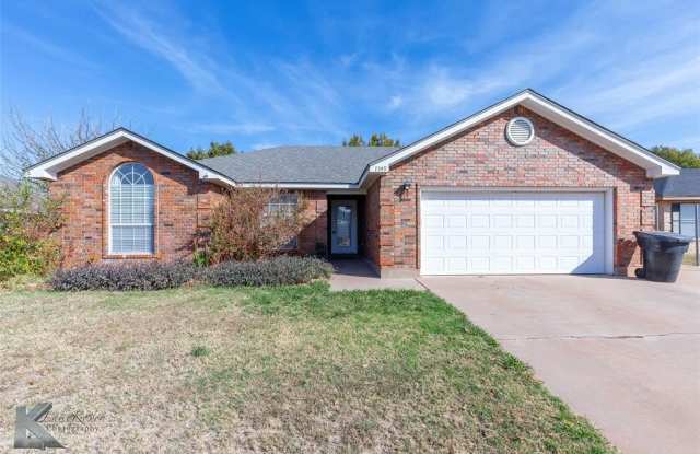 7549 Thompson Parkway - 7549 Thompson Parkway, Abilene, TX 79606