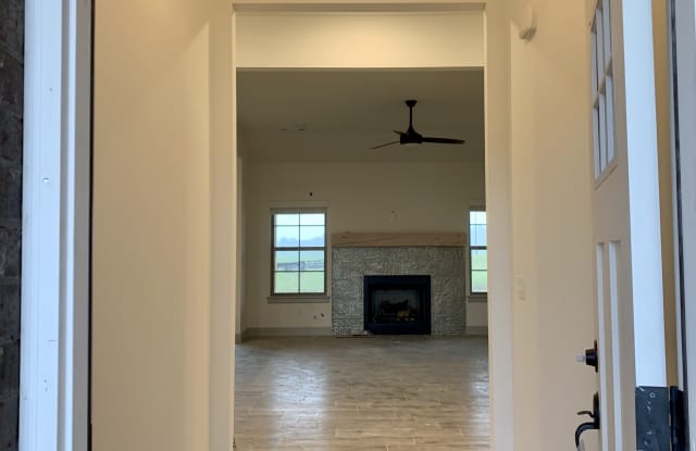 1036 Parker Lane Gallery 2