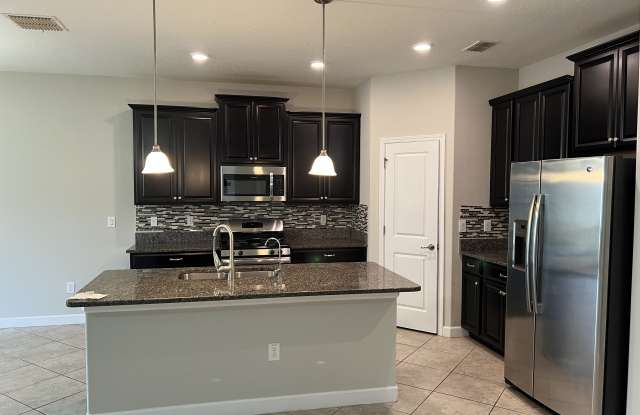 923 Terra Vista Street photos photos