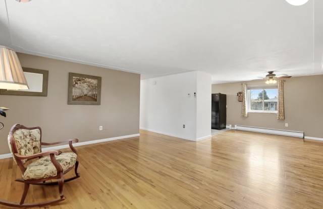 160 South 15th Avenue photos photos