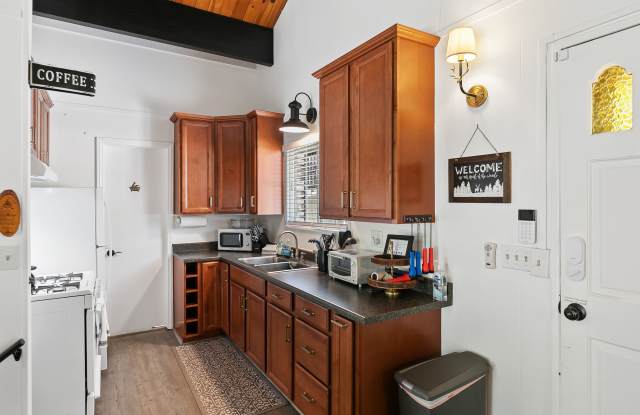 32240 Fern Dr Gallery 3