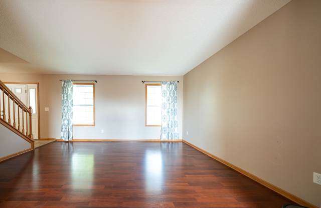 10415 Ponds Way Gallery 4