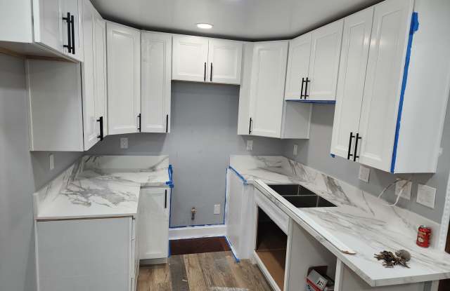 3014 Clay Ave photos photos