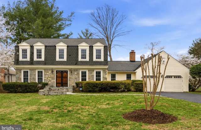 7520 ROYAL DOMINION Drive photos photos