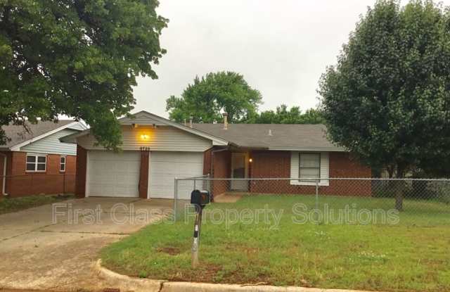 9725 NE 2nd St photos photos