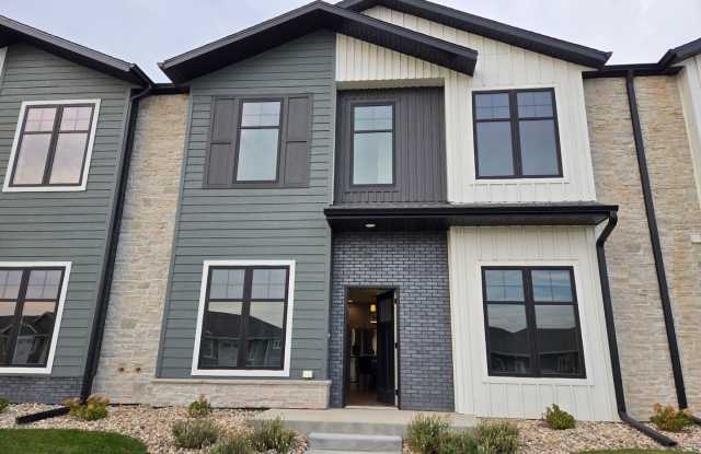 Cherry Lake Village Town Home - 8613 West Shoreline Place, Sioux Falls, SD 57107 Cherry Lake Village Town Home - 8613 West Shoreline Place, Sioux Falls, SD 57107