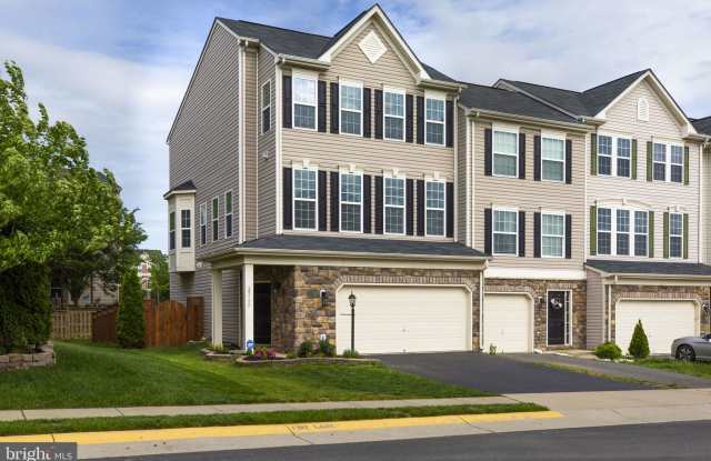 25135 HUMMOCKY TERRACE Gallery 2