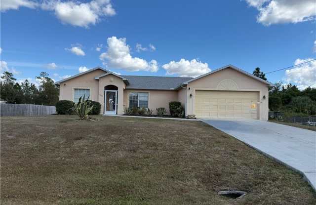 902 McArthur Avenue photos photos