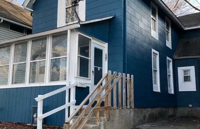 347 Maple Boulevard photos photos