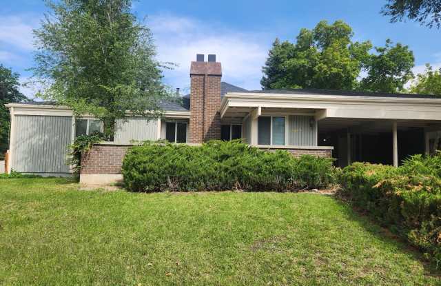 3547 E. Bengal Blvd. photos photos