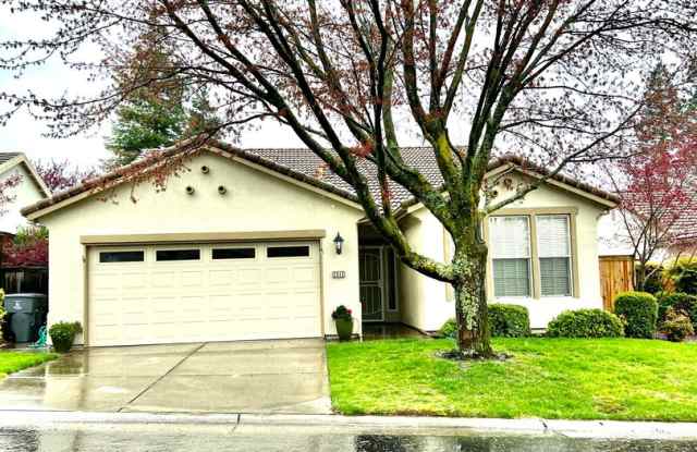 Springfield 55+ Home at the end of a court, Close to Clubhouse! - 2512 Spring Court, Rocklin, CA 95765